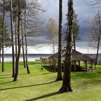Viesu māja pie Baltezera