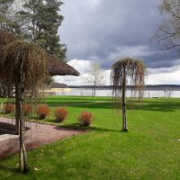 Viesu māja pie Baltezera